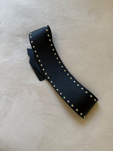 Cinturón tachas