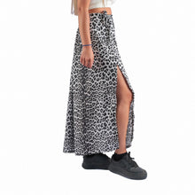 Cargar imagen en el visor de la galería, Falda Maxi Print
